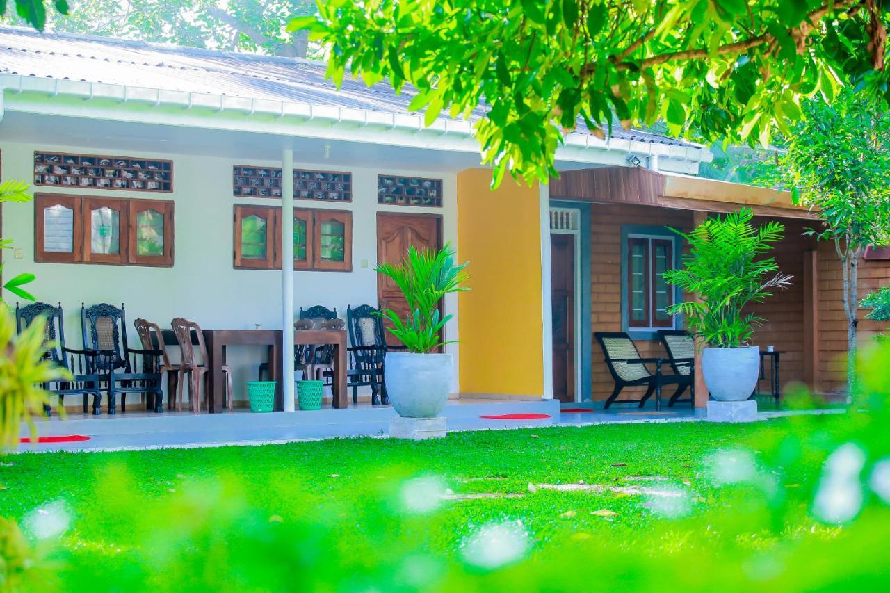 Greenery Lanka Villa Unawatuna Exterior photo